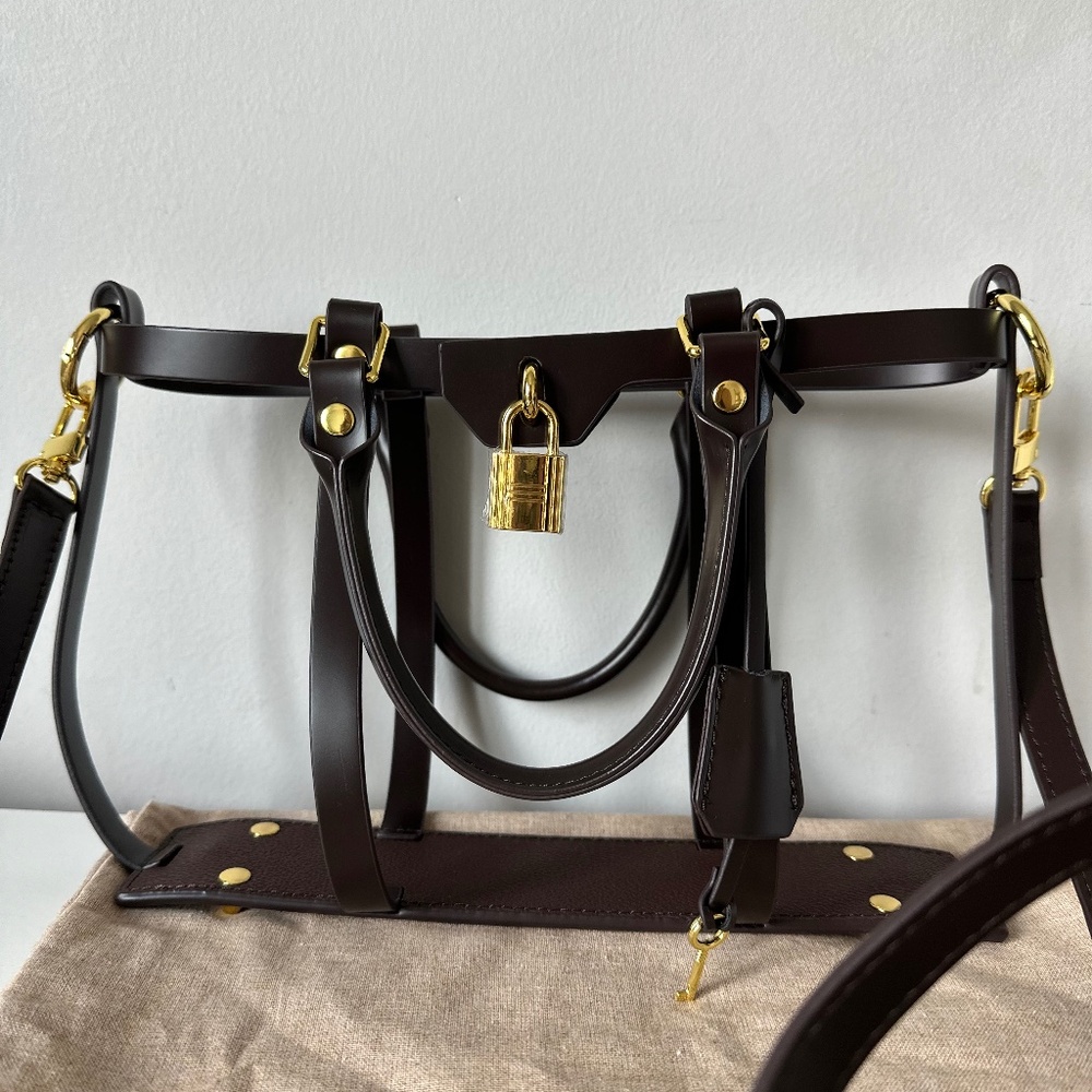 Toiletry Pouch Encasement